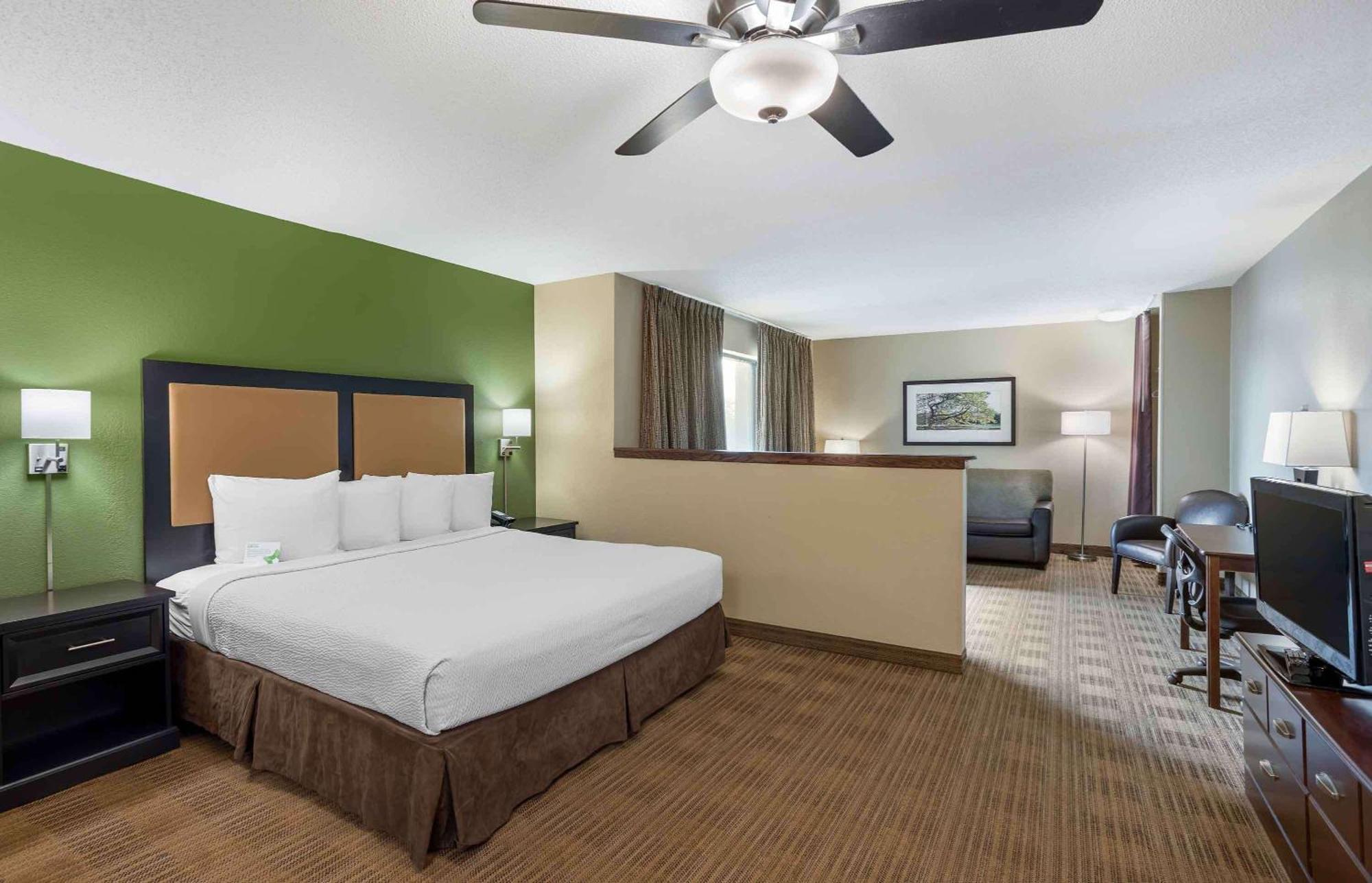 Extended Stay America Suites - Minneapolis - Maple Grove Exterior photo