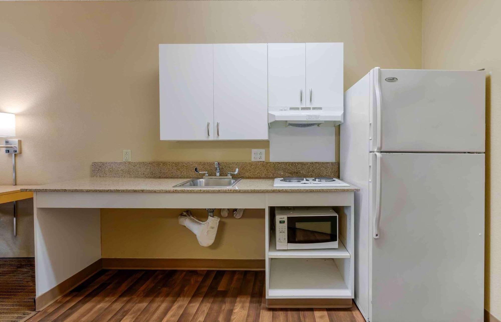 Extended Stay America Suites - Minneapolis - Maple Grove Exterior photo